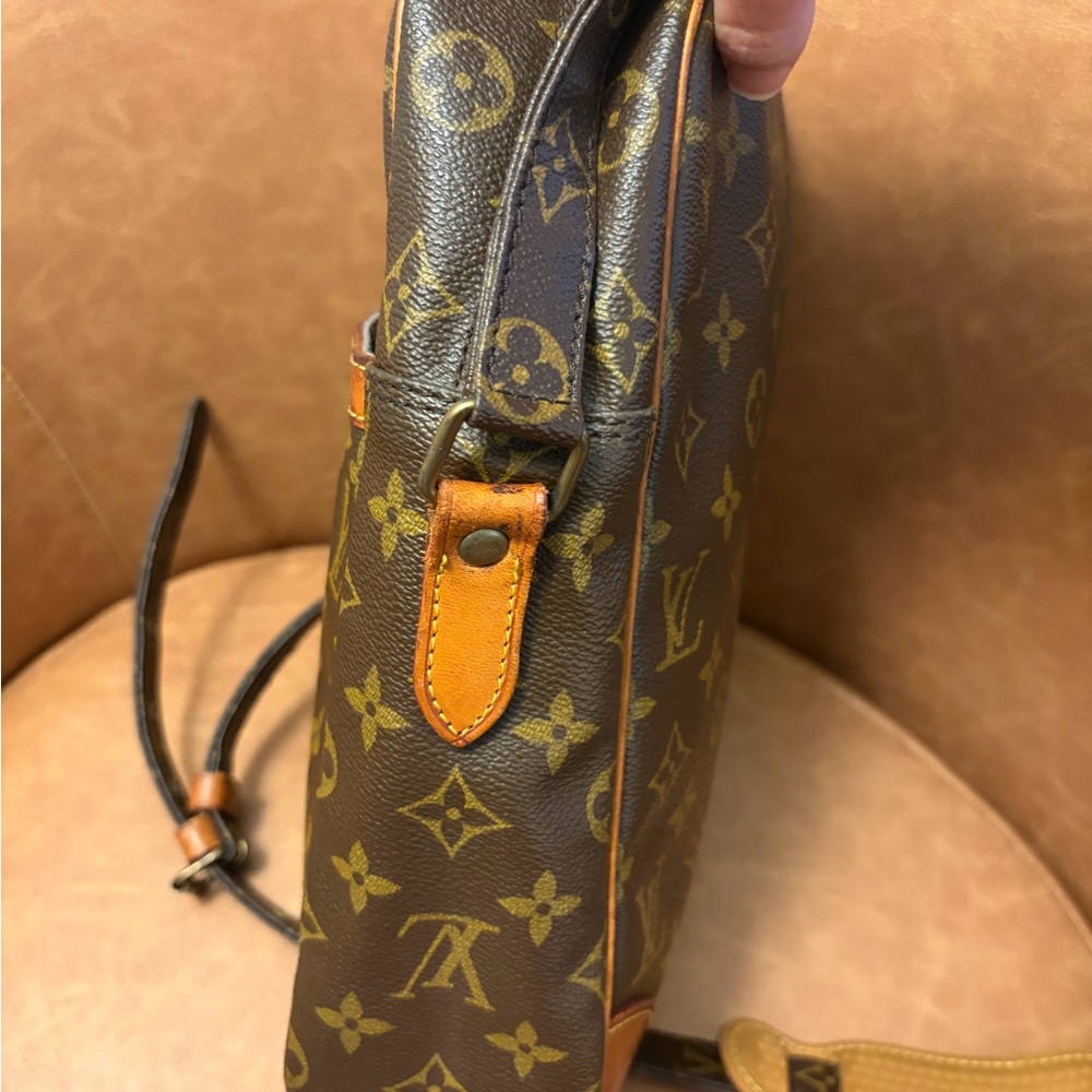 Louis Vuitton Brown Monogram Danube Bag with COA - Picture 6 of 16